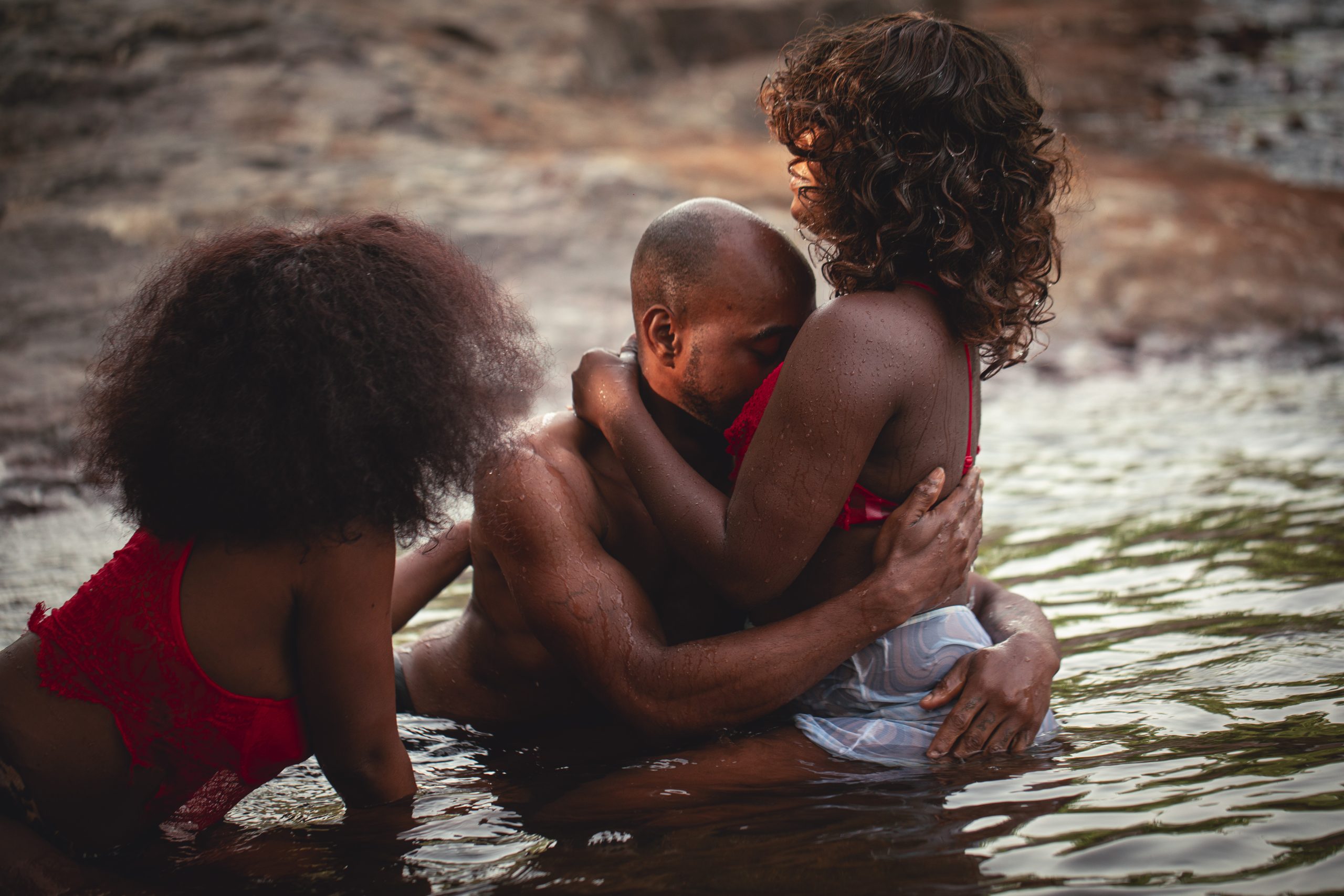 SHOOTING IN ABIDJAN – FORBIDDEN LOVE